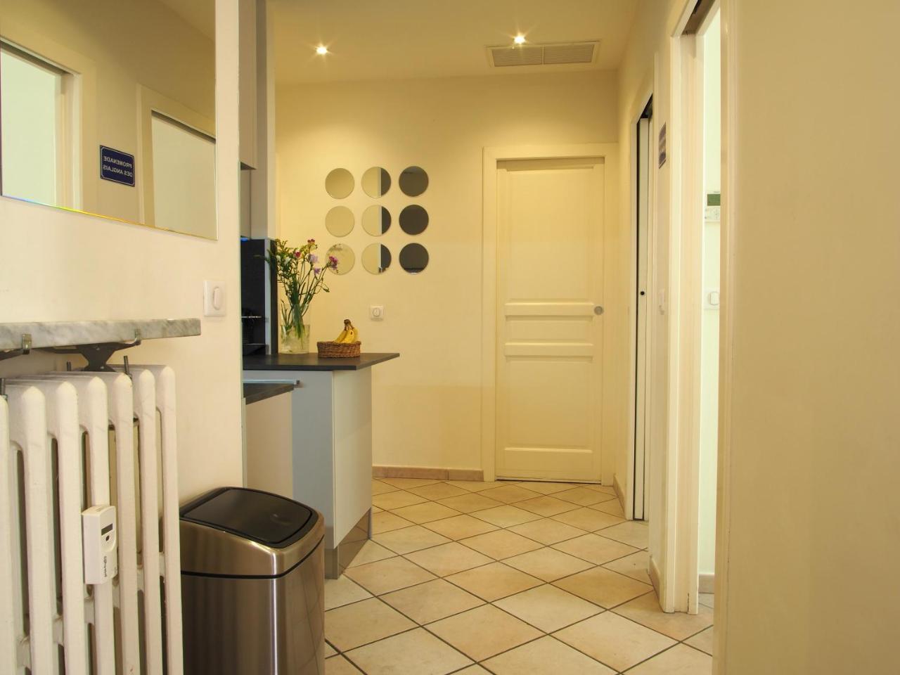 Appartement Centre - With Balcony And Stunning Sea View!