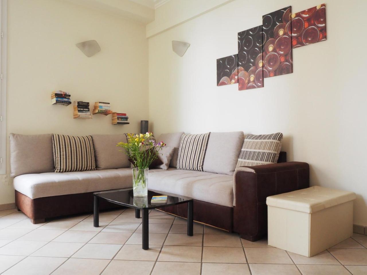 Centre - With Balcony And Stunning Sea View! Niza