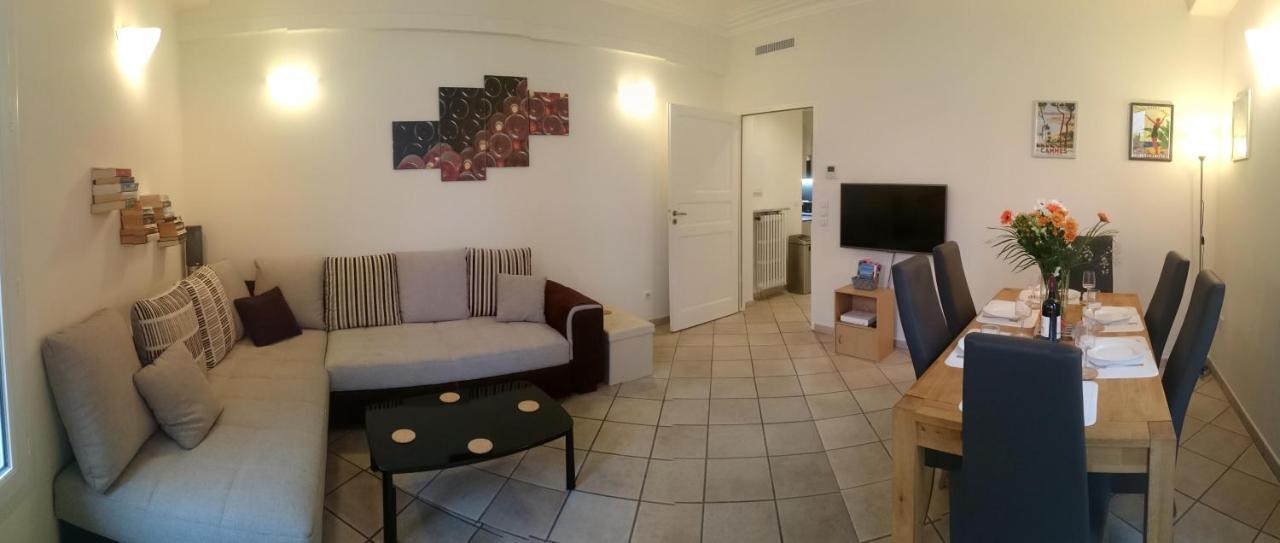 Appartement Centre - With Balcony And Stunning Sea View! Nice